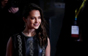 ALICIA VIKANDER BAFTA 2016